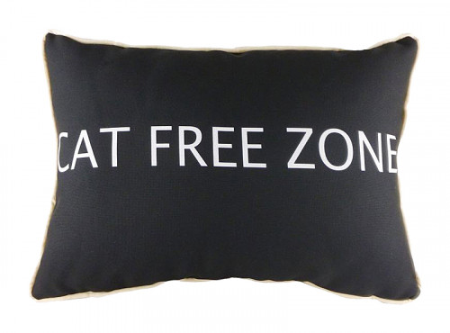 подушка с надписью cat free zone в Астрахани