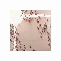 картина crowded square в Астрахани